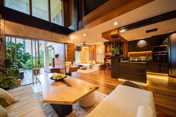 Family-Accommodation-Port-Douglas-Villa-Six