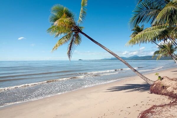 Newell Beach front accommodation