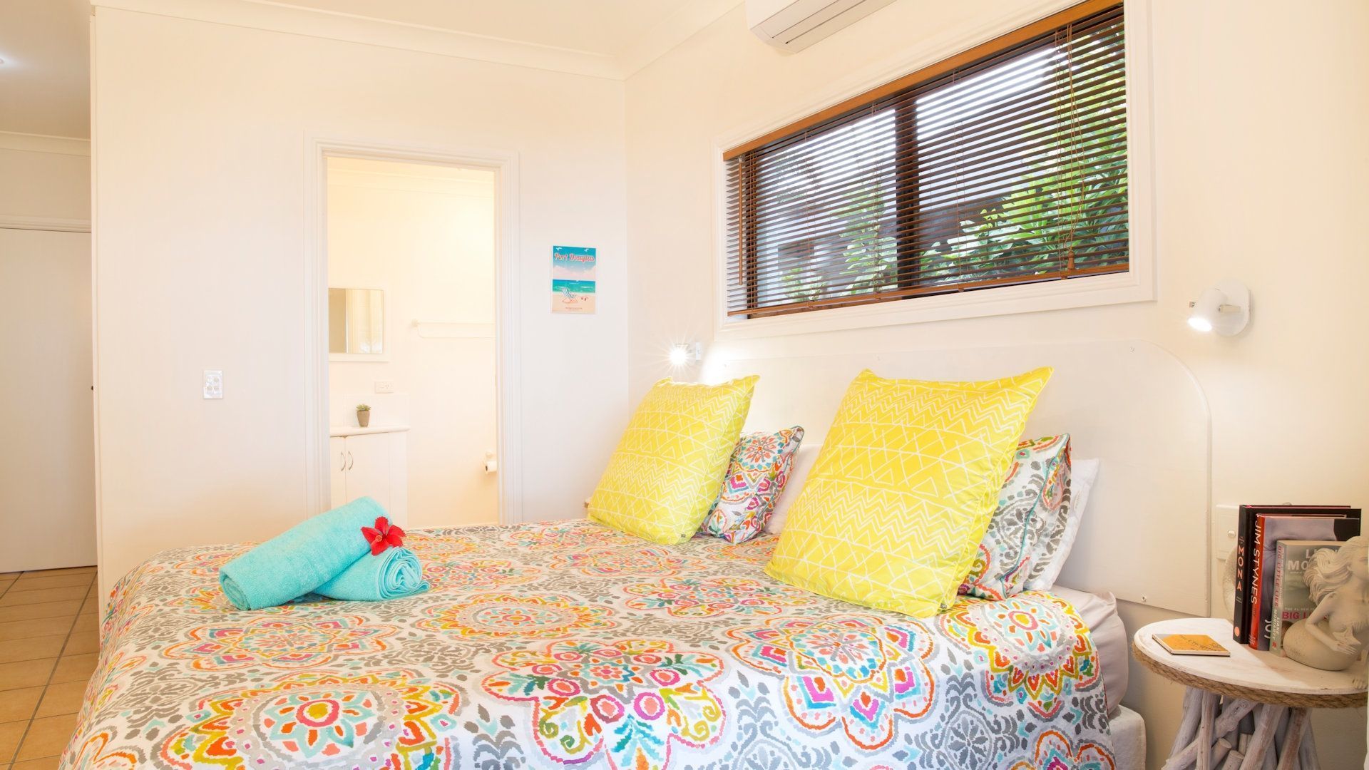 Absolute Beachfront Bliss 010
