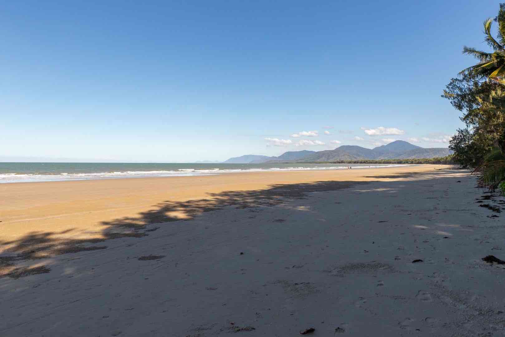 024 Executive Retreats Private Executive Villa Port Douglas Absolute Beachfront