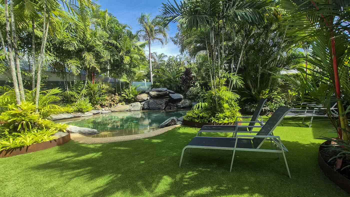 001 Executive Retreats Port Douglas Sandwater Pool Feature Lawn