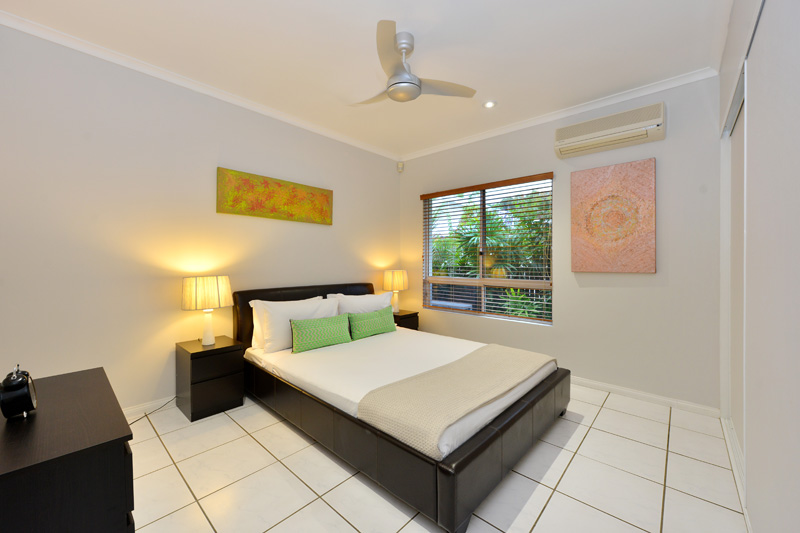 005 Executive Retreats Port Douglas Sandwater Bedroom