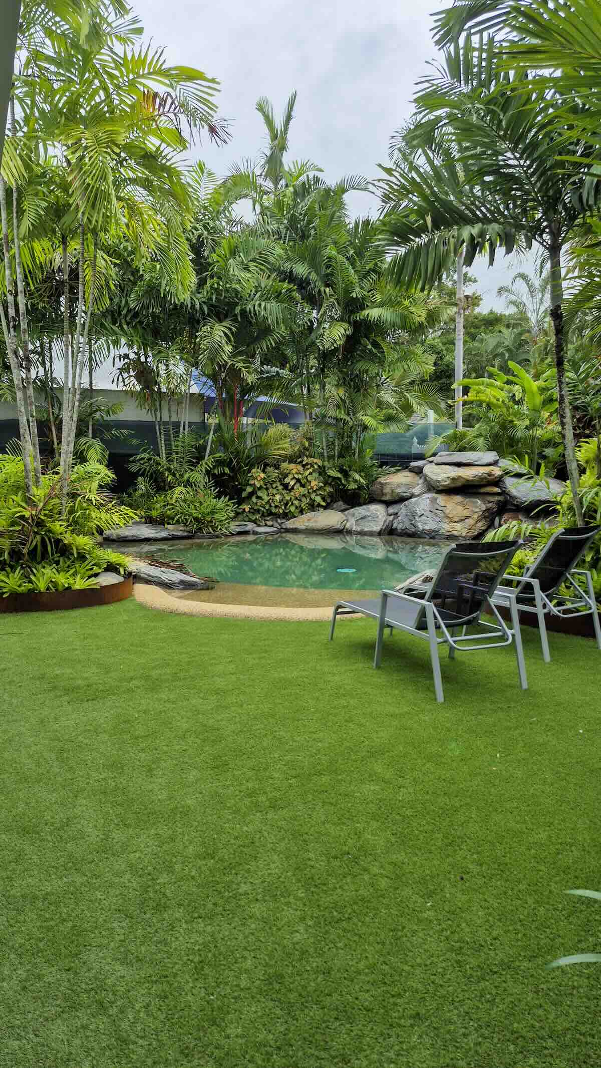 Executive Retreats Port Douglas Saltwater Pool