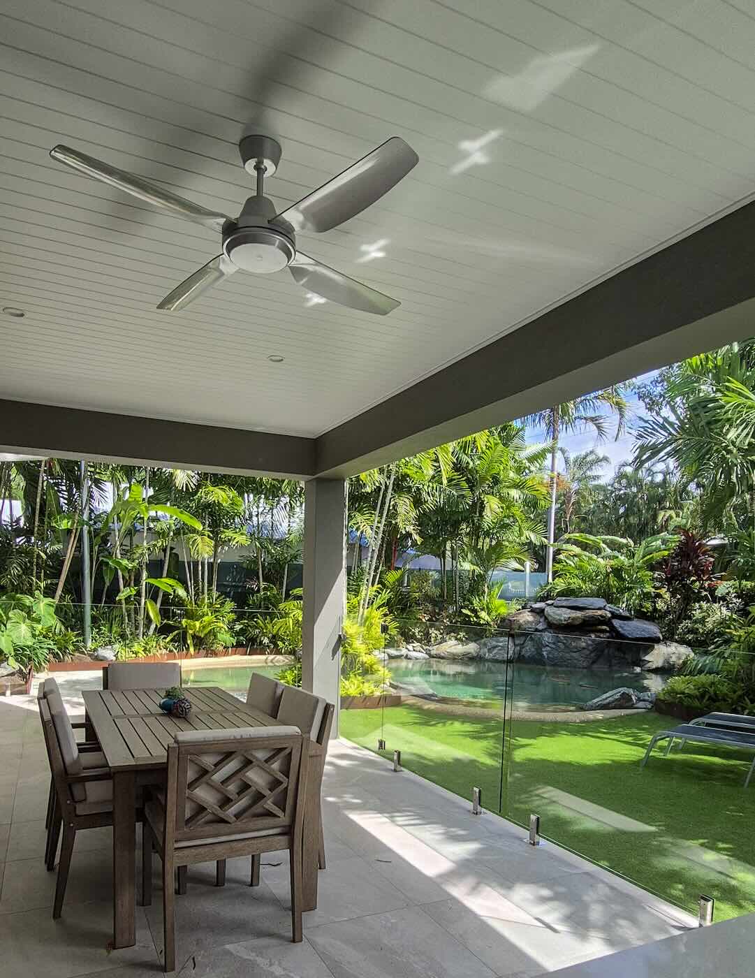 Executive Retreats Port Douglas Sandwater Outdoor Dining