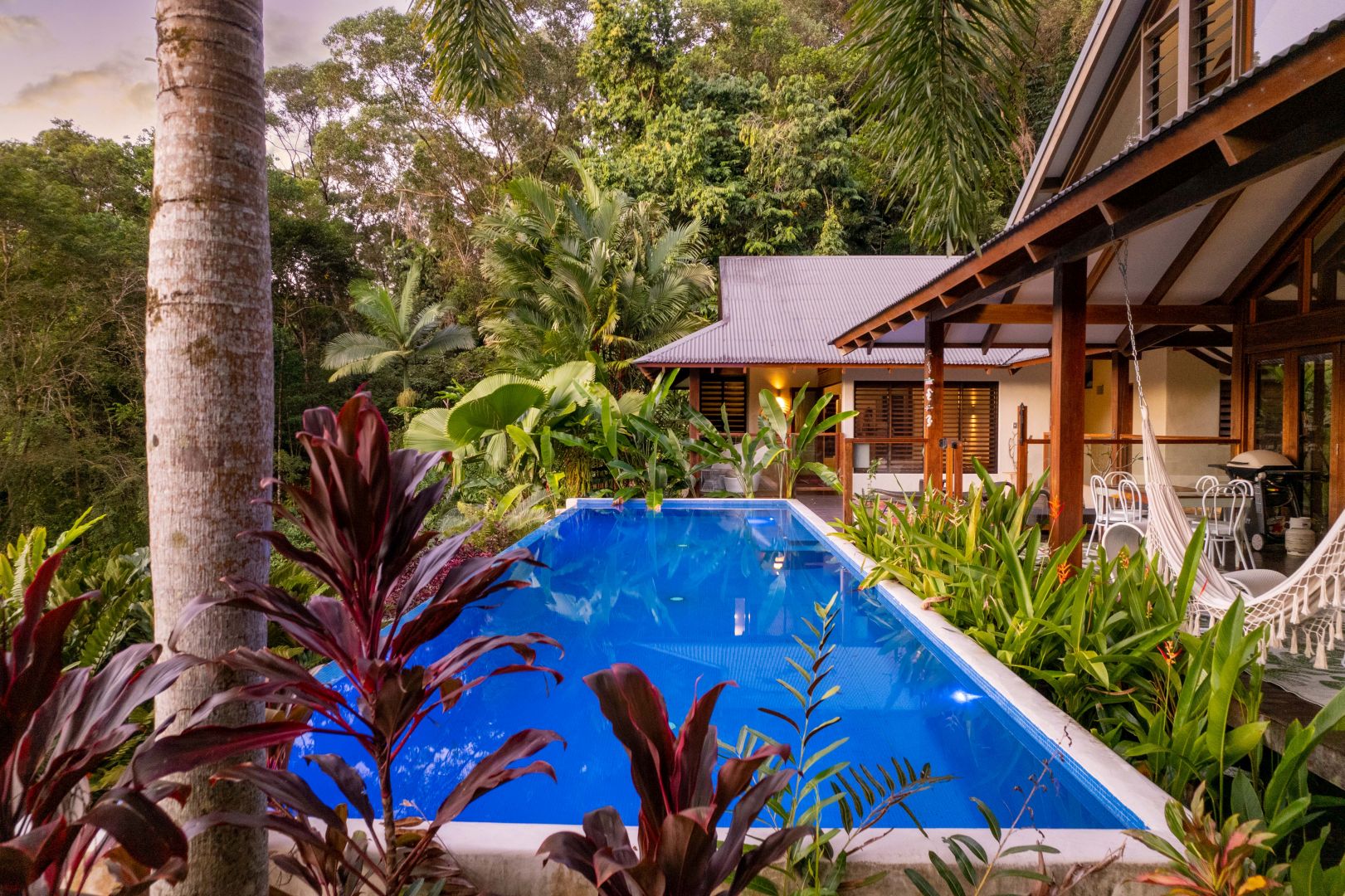 015 Executiveretreats Shambhala Pool Length