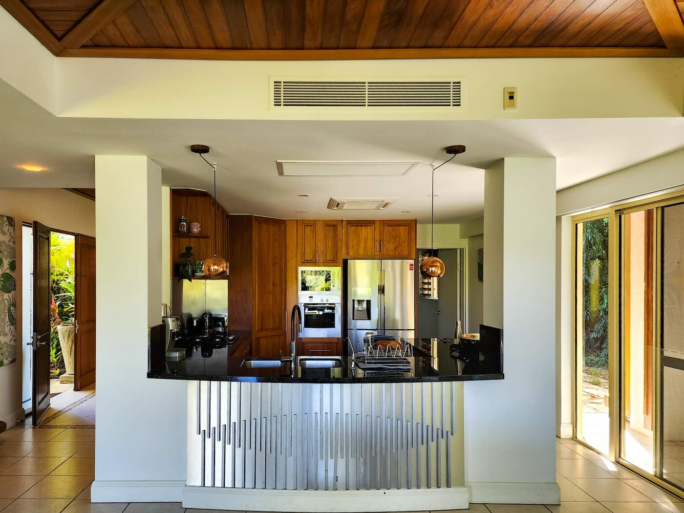 005 Eexecutive Retreats Villa 25 Kitchen