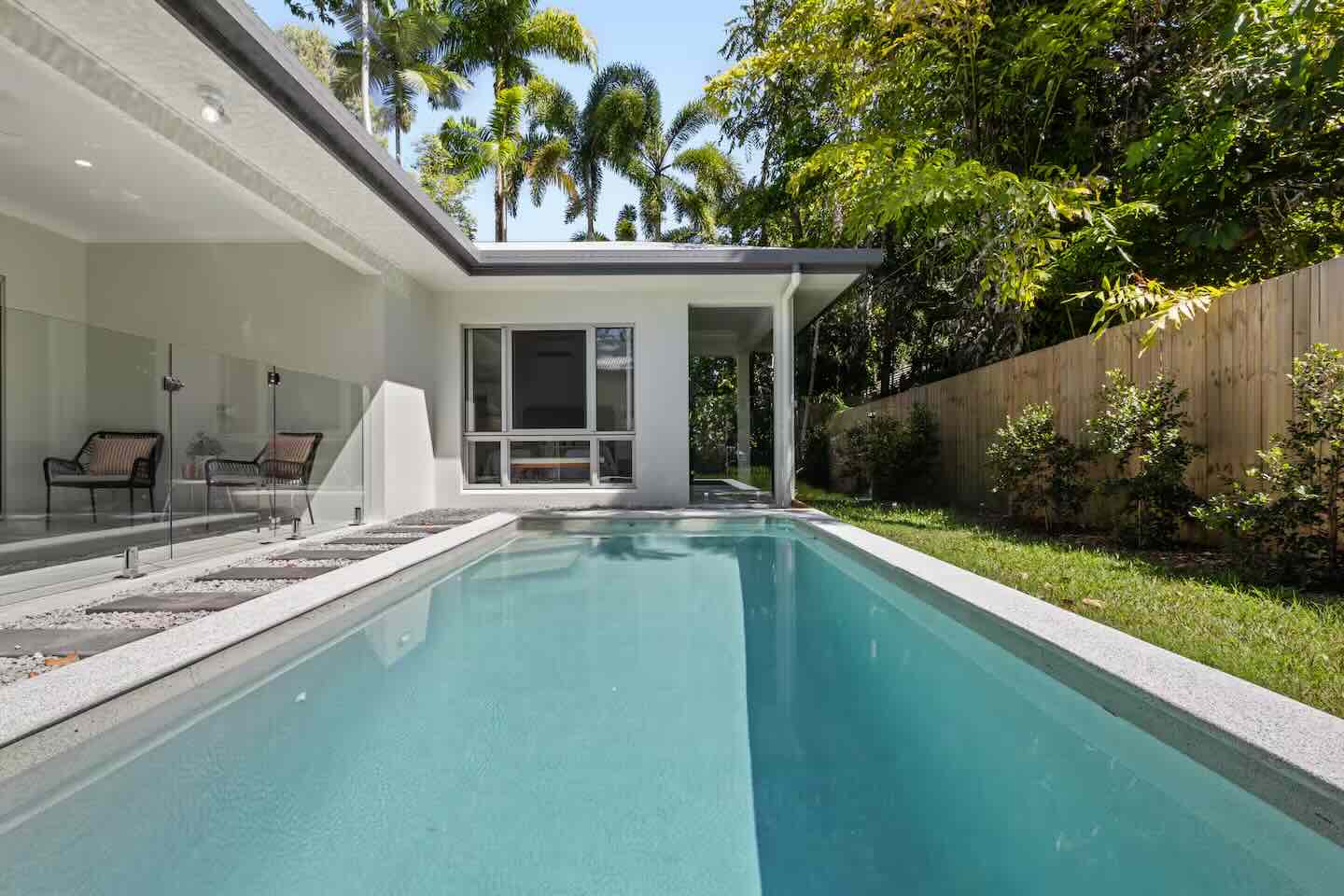 002 Executive Retreats Villa 3 St Crispins Pool 2.