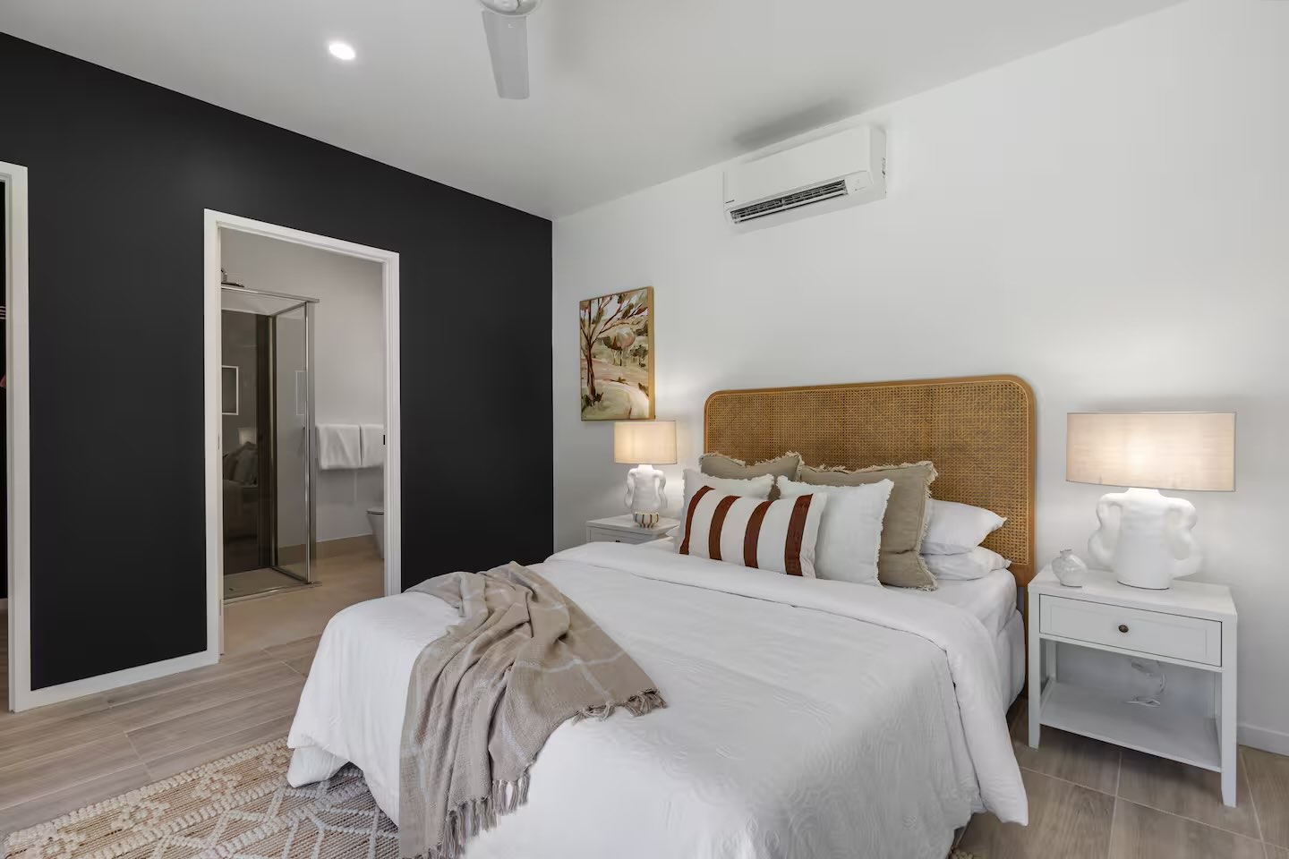 Executive Retreats Villa 3 St Crispins Bedroom 4.