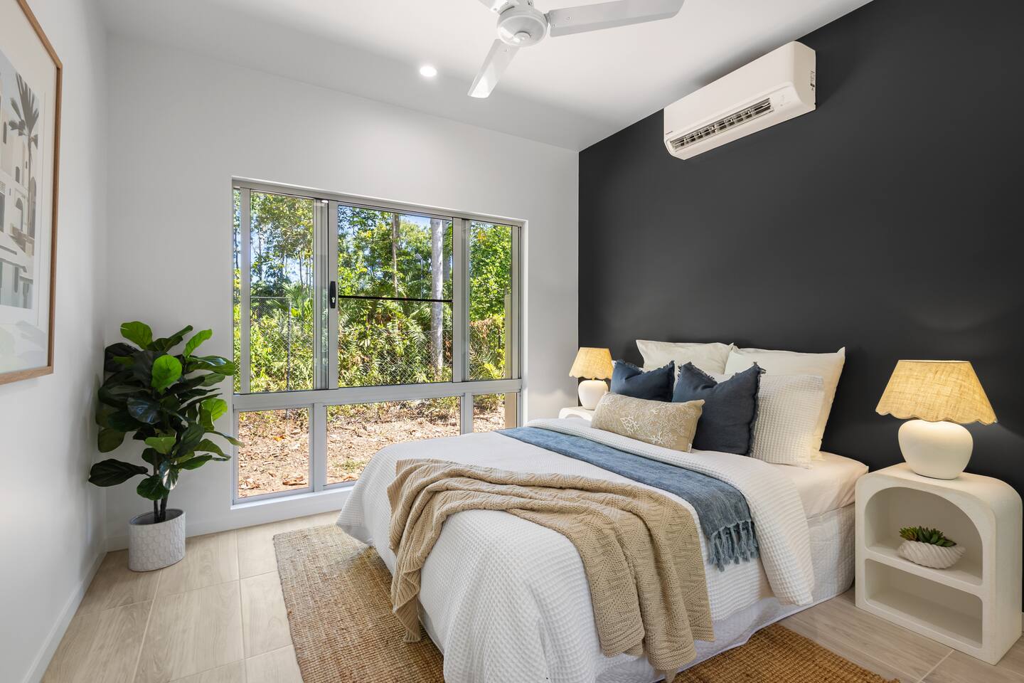 Executive Retreats Villa 3 St Crispins Bedroom 6.