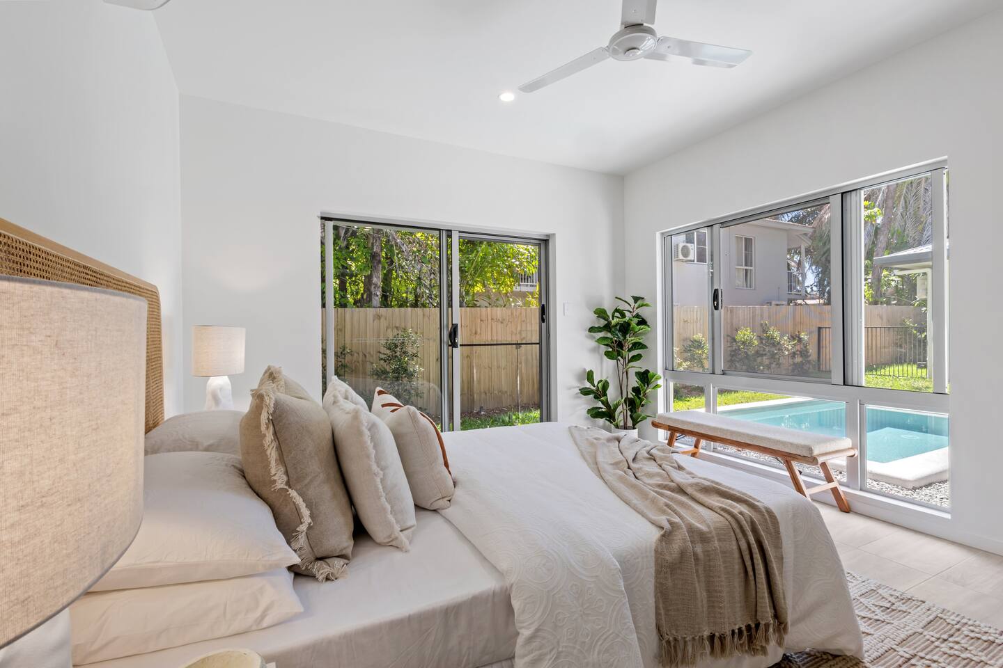 Executive Retreats Villa 3 St Crispins Bedroom.